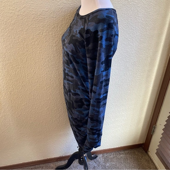 Sundry Blue Black Camo Ruched Sides Knee Length Dress Long Sleeve Casual: Large - Picture 6 of 12
